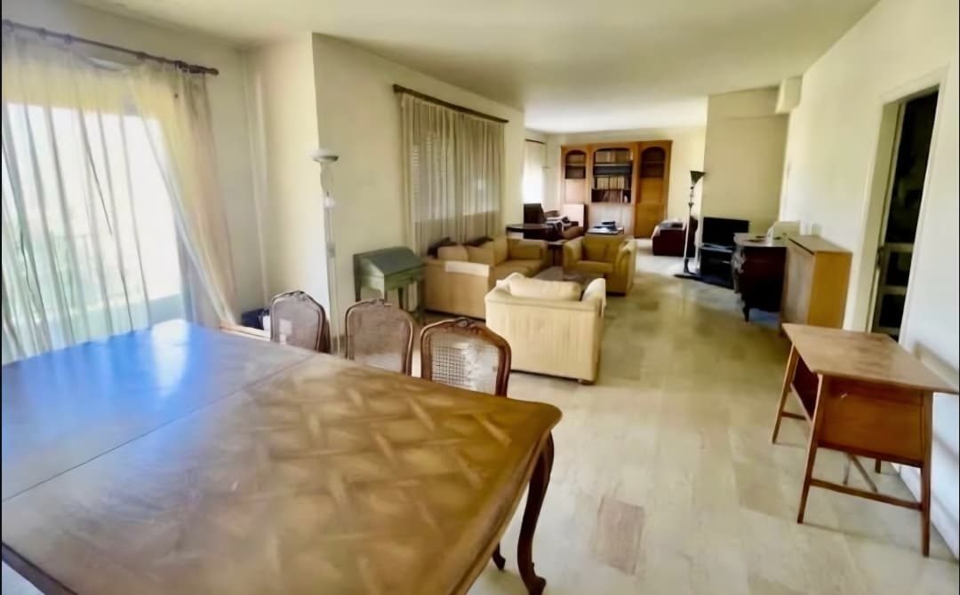 Ref (JY19.A.172)Apartment for Sale in Ain Saade Prime Location:
1 Apartment each floor
278 SQM
3 BEDROOMS
3 Bathrooms
Maids Room
Second Floor
View
1 closed Parking
257,000$

Brokerage fees: 2.5 % in case of selling / 1 month rental value in case of rent. 

For more info, kindly contact us on 71 66 55 71 / 71 788 178 or message us on WhatsApp with your full name and the reference number of the property and we will contact you the soonest.

I SOLD is a member of the Real Estate Syndicate of Lebanon (REAL)

I SOLD (Lebanon), Zalka Highway, Zalka 690 Bld. 6th Floor

شقة للبيع في عين سعادة - موقع مميز:
شقة واحدة في كل طابق
المساحة: 278 متراً مربعاً
3 غرف نوم
3 حمامات
غرفة خادمة
الطابق الثاني
إطلالة
موقف سيارة مغلق
السعر: 257,000 دولار
رسوم الوساطه في حاله البيع ٢٫٥ ٪ وقيمة شهر في حالة الإيجار 

للمزيد من المعلومات، يرجى الاتصال بنا على  (71788178)(96171665571+) أو مراسلتنا على الواتساب مع الإسم الكامل والرقم المرجعي للعقار وسنتواصل معك في أقرب وقت

شركة  ( أي سولد )  عضو في نقابه الوسطاء والاستشاريين العقاريين في لبنان	 